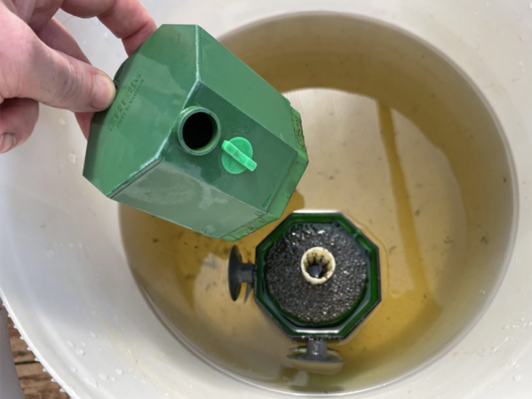 How to clean an aquarium filter pump